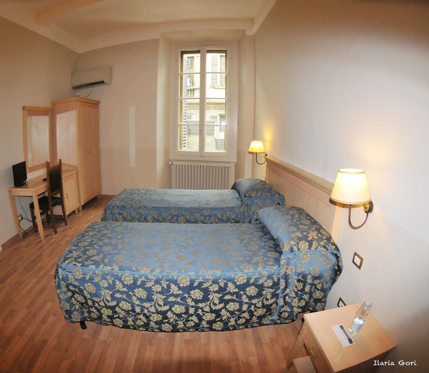 Hhb Hotel Флоренция Екстериор снимка