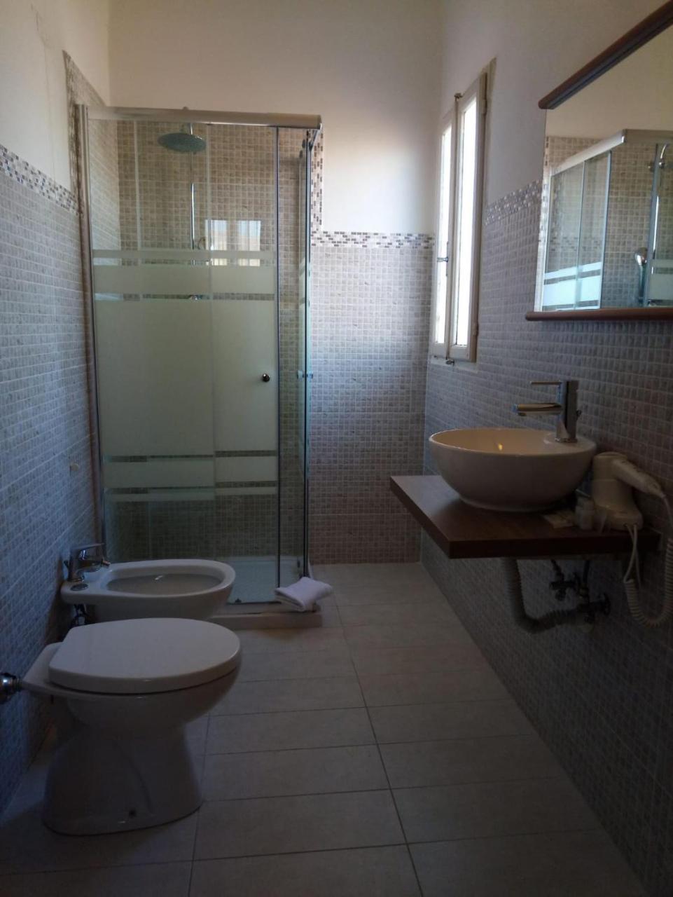 Hhb Hotel Флоренция Екстериор снимка